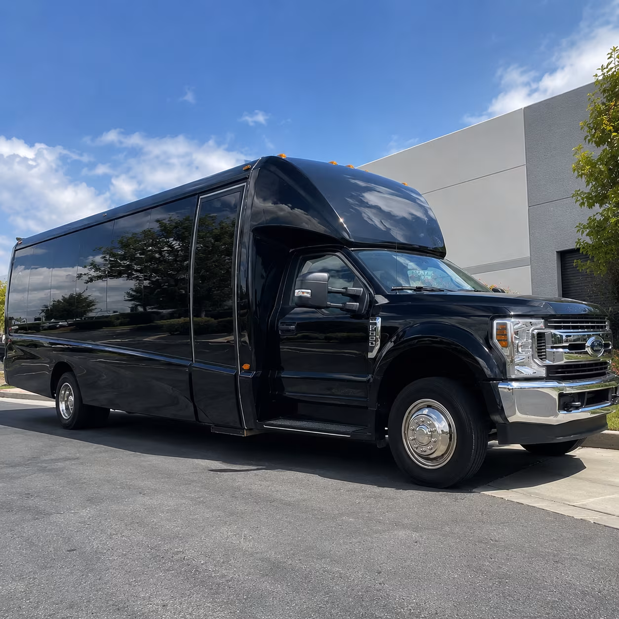 cedar park charter buses for cedar park players coaches staff and fans