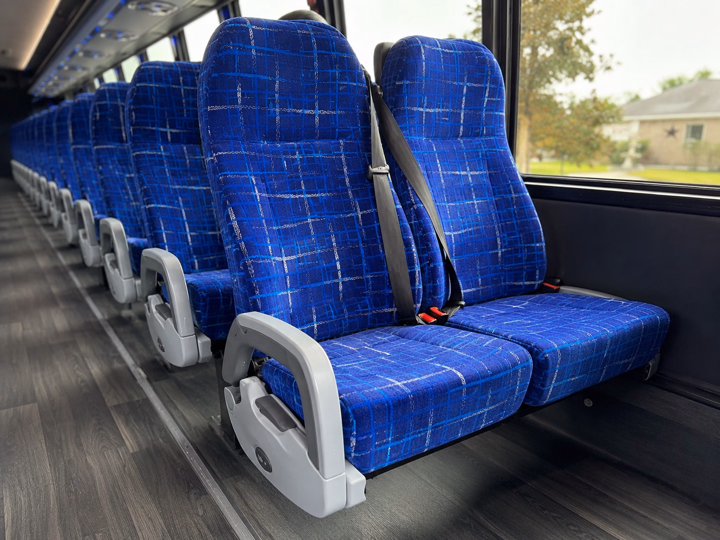 cedar park comfortable charter buses for government military personnel