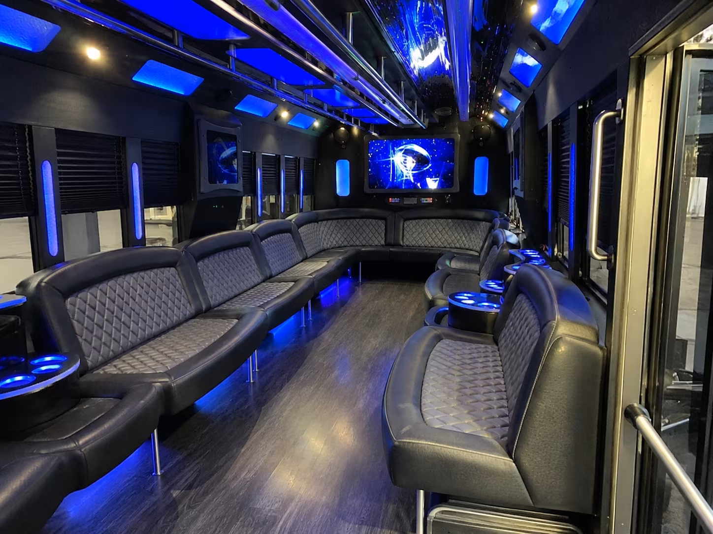 kyle 28 passenger party bus interior