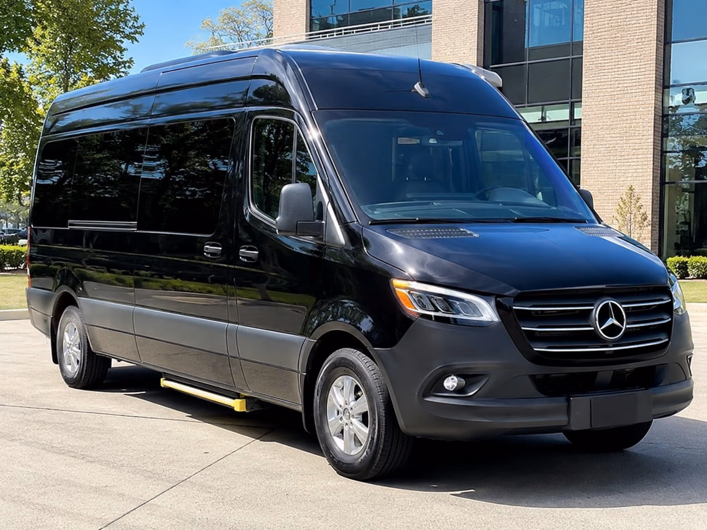 new braunfels arrange transportation for your private event in new braunfels