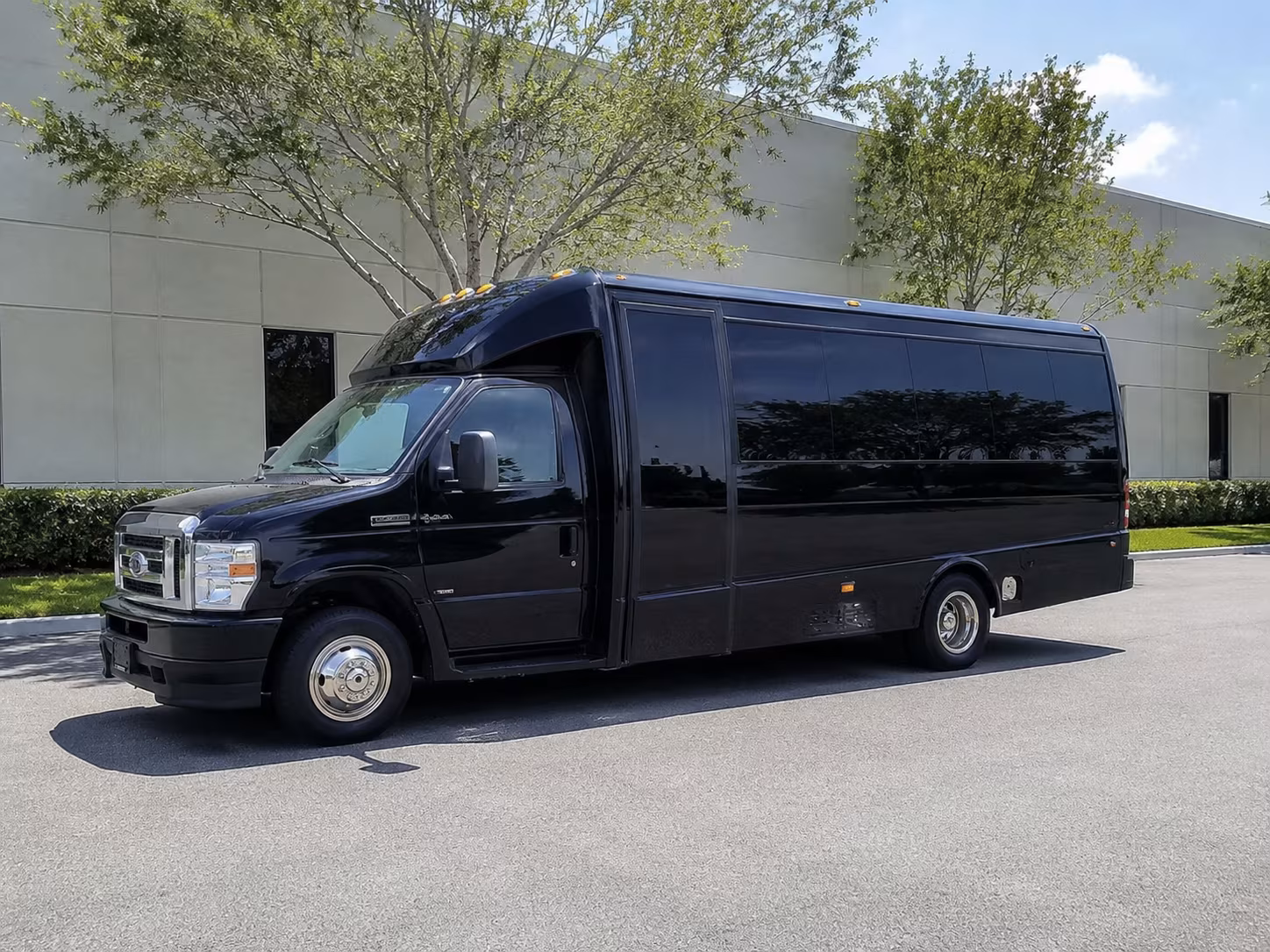 san marcos bus rentals