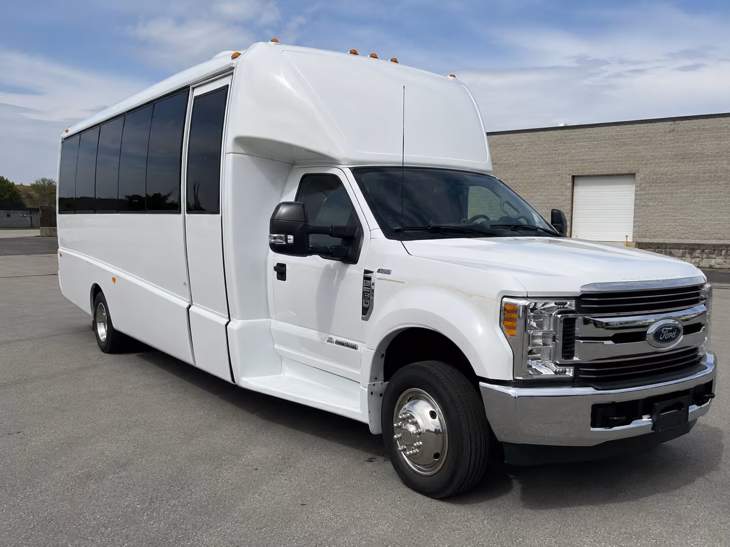 san marcos rent a charter bus for your san marcos sports team or fan group